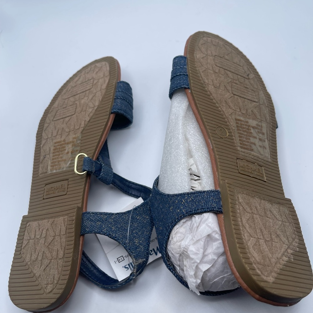 Michael Kors Girls size 2 Sandals brand new with tags - Picture 5 of 6